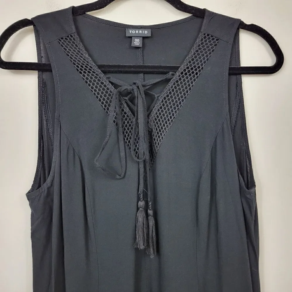 Torrid Lace-Up Challis Trapeze Maxi Dress – Black 00 (10) - Picture 5 of 13